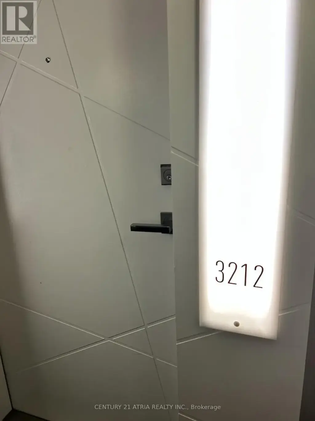 3212 - 14 York Street, Toronto (Waterfront Communities)